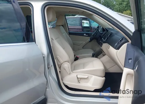 2012 Volkswagen Tiguan Se z USA, uszkodzony, nr VIN WVGAV7AX5CW525983